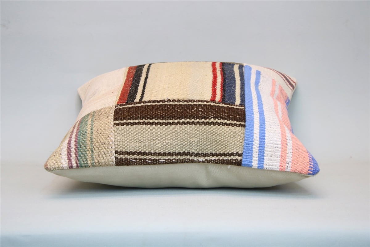 16x16 feet (40x40 cm) Kilim Pillow