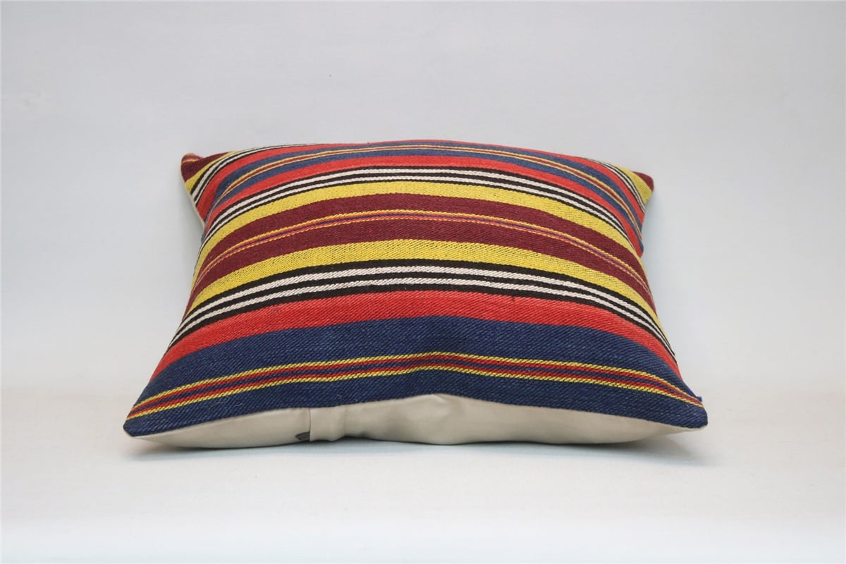 16x16 feet (40x40 cm) Kilim Pillow
