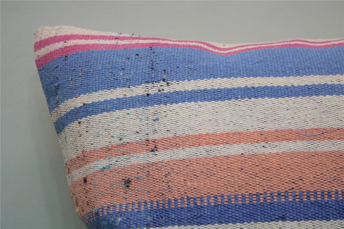 16x16 feet (40x40 cm) Kilim Pillow