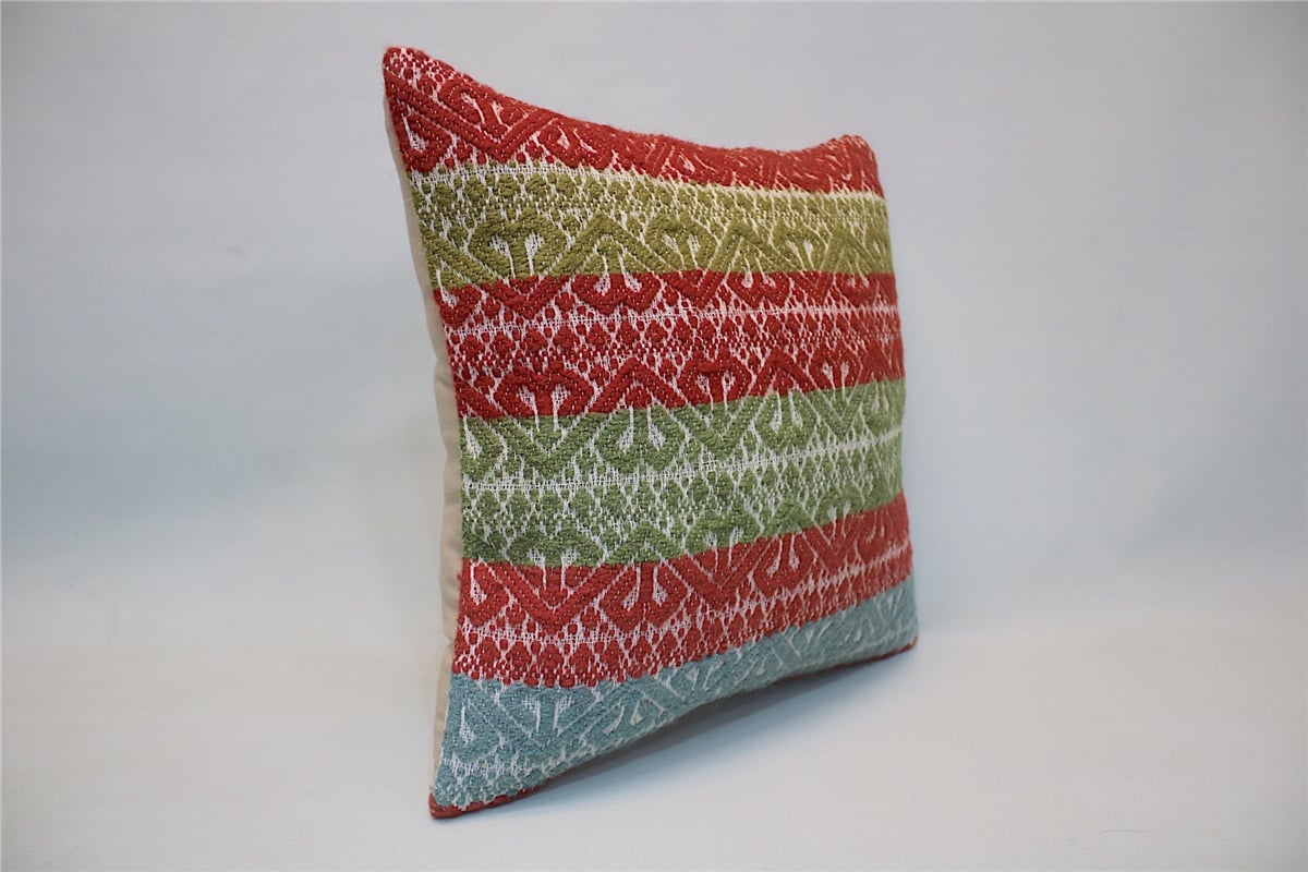 16x16 feet (40x40 cm) Kilim Pillow