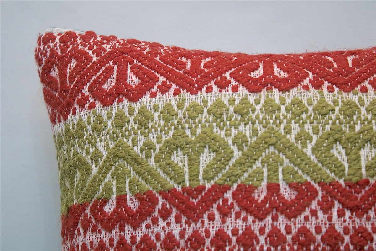 16x16 feet (40x40 cm) Kilim Pillow