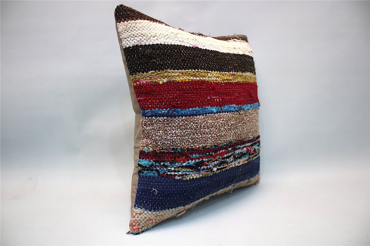 16x16 feet (40x40 cm) Kilim Pillow