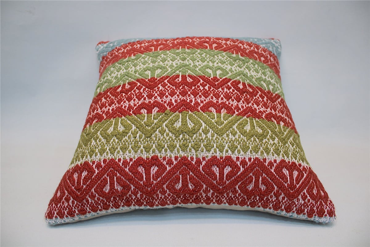 16x16 feet (40x40 cm) Kilim Pillow