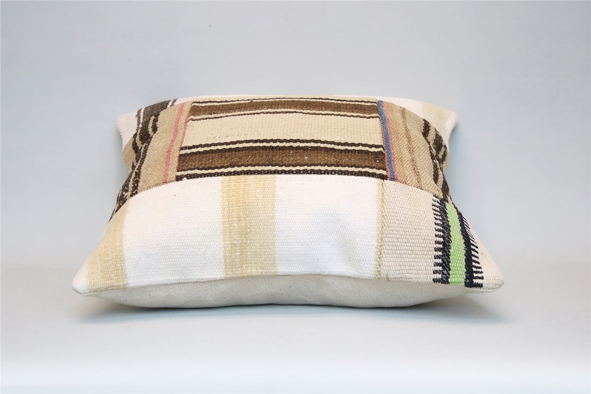 16x16 feet (40x40 cm) Kilim Pillow
