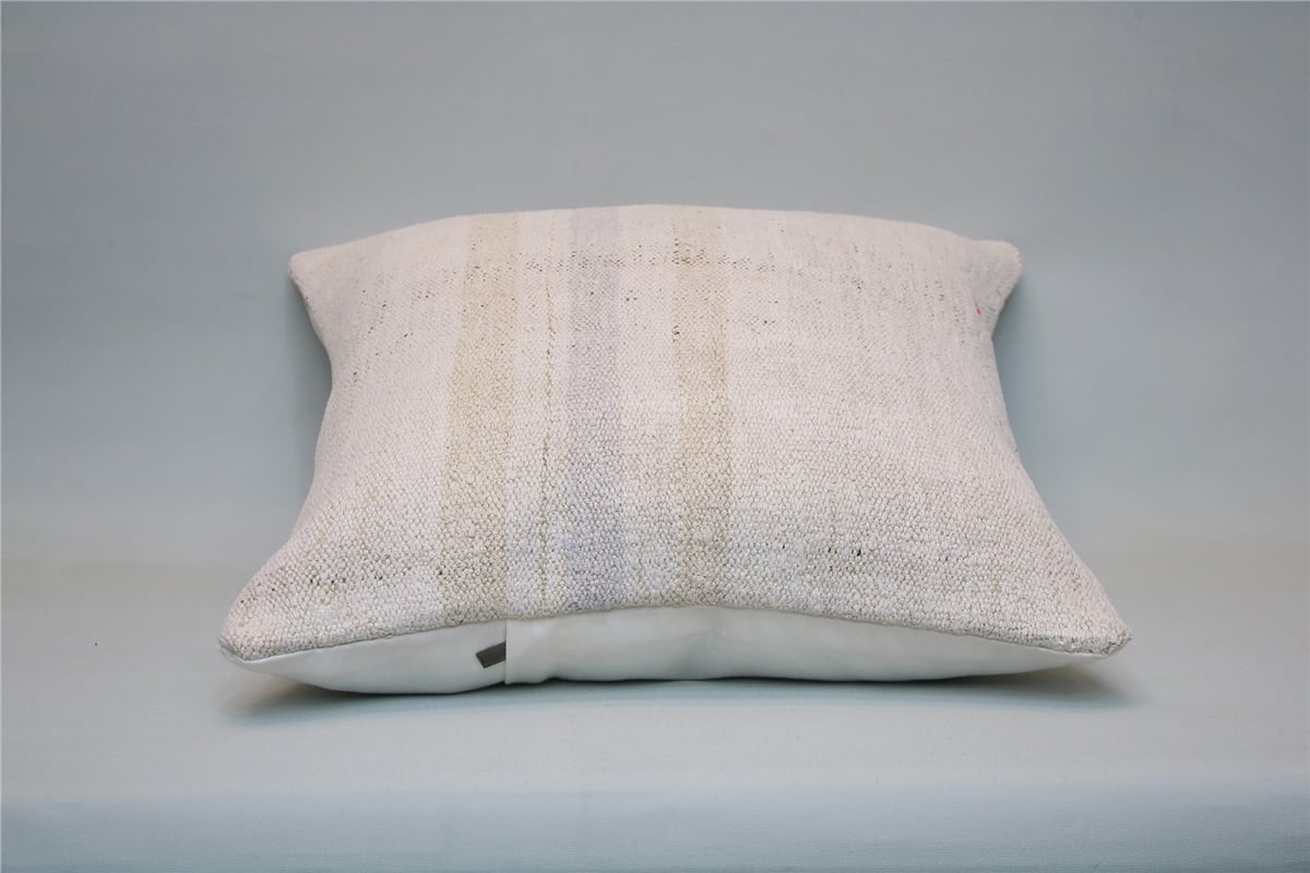 16x16 feet (40x40 cm) Kilim Pillow