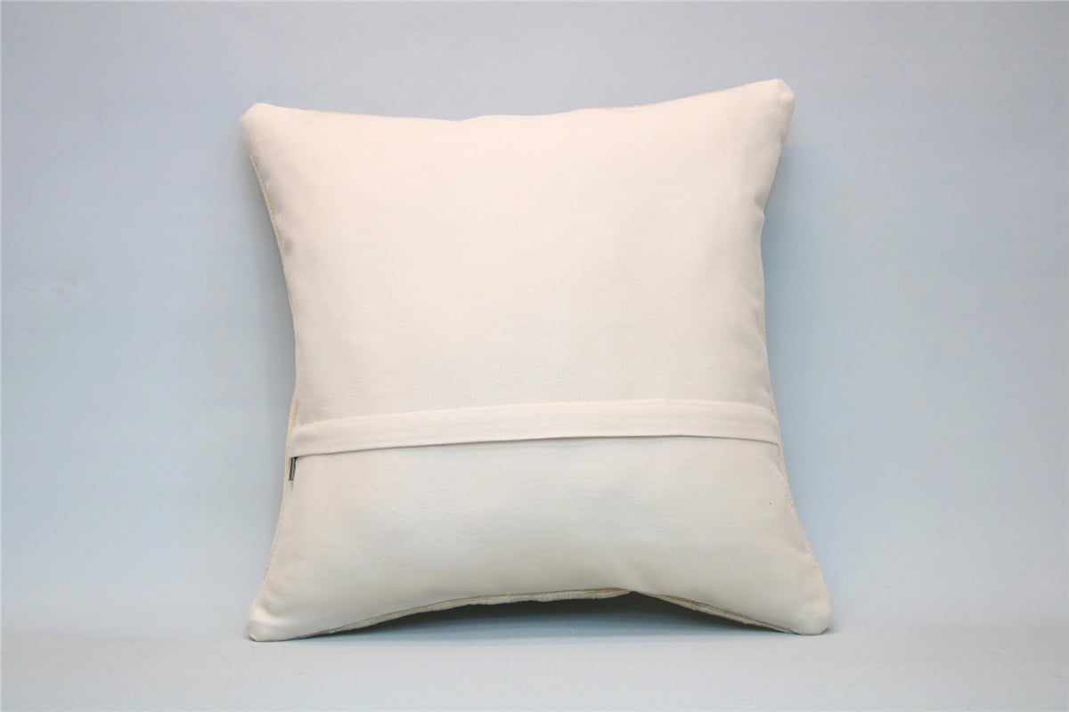 16x16 feet (40x40 cm) Kilim Pillow