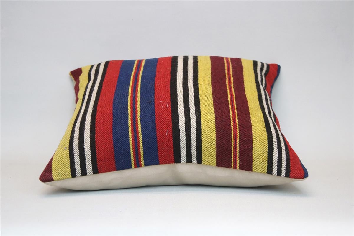 16x16 feet (40x40 cm) Kilim Pillow