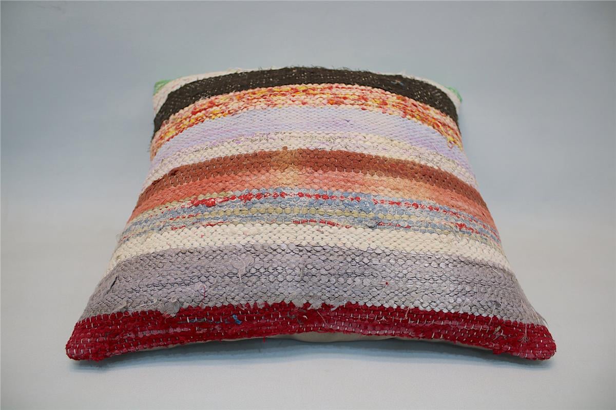 16x16 feet (40x40 cm) Kilim Pillow