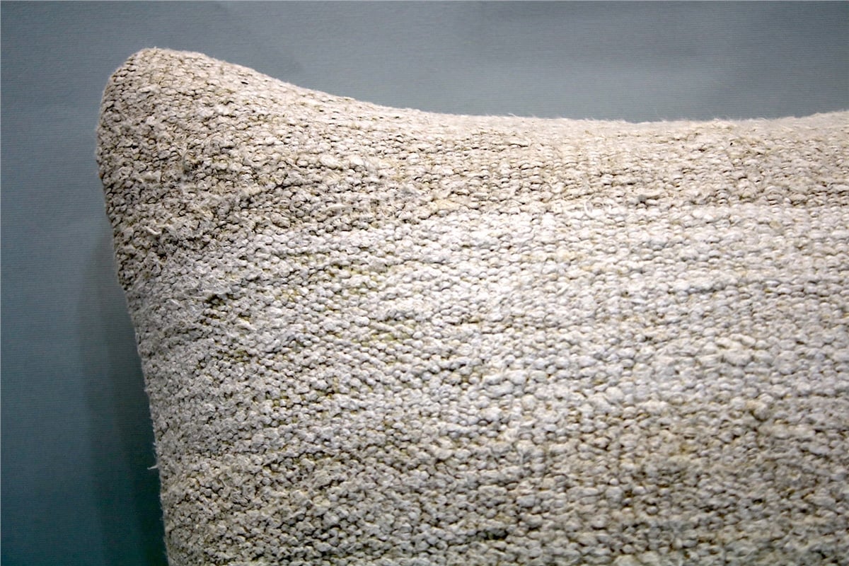 16x16 feet (40x40 cm) Kilim Pillow