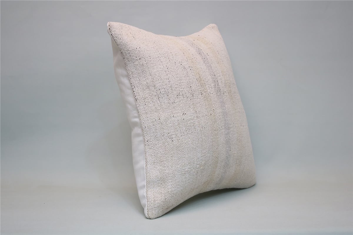 16x16 feet (40x40 cm) Kilim Pillow