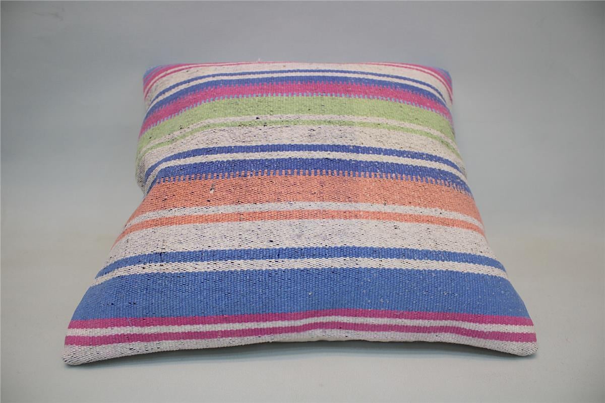 16x16 feet (40x40 cm) Kilim Pillow