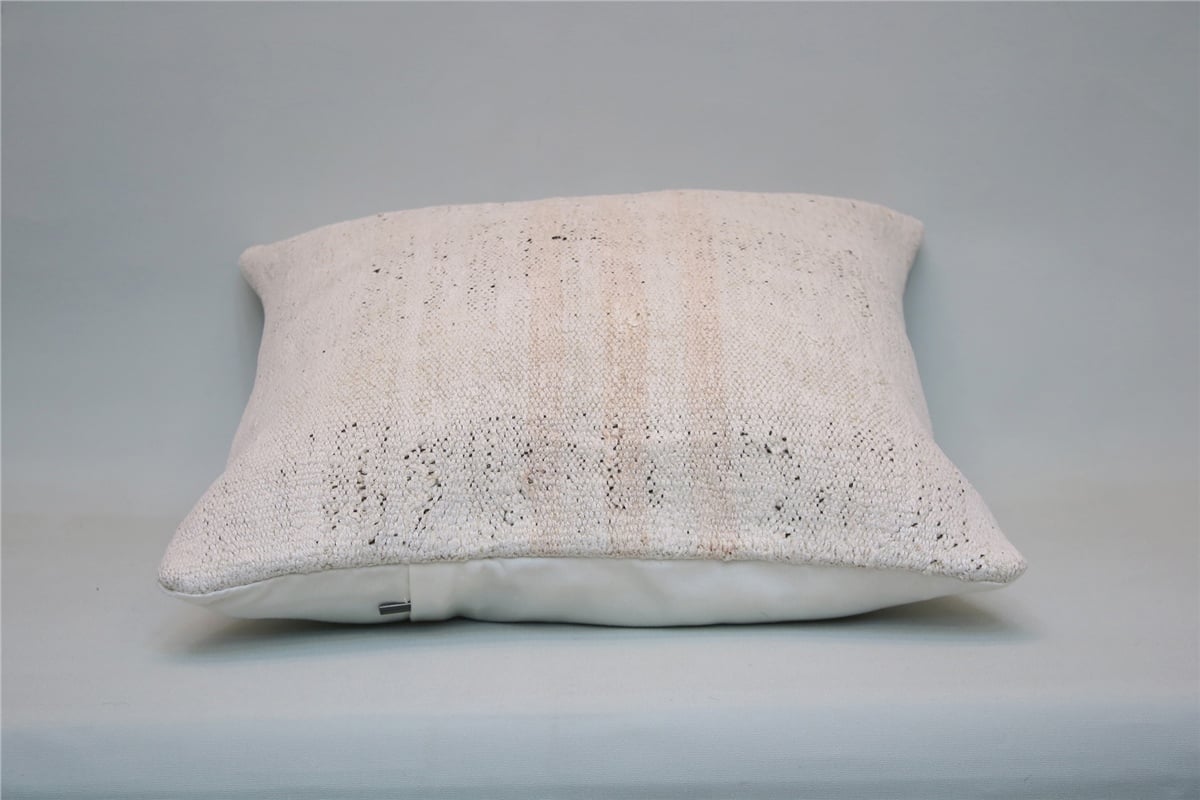 16x16 feet (40x40 cm) Kilim Pillow