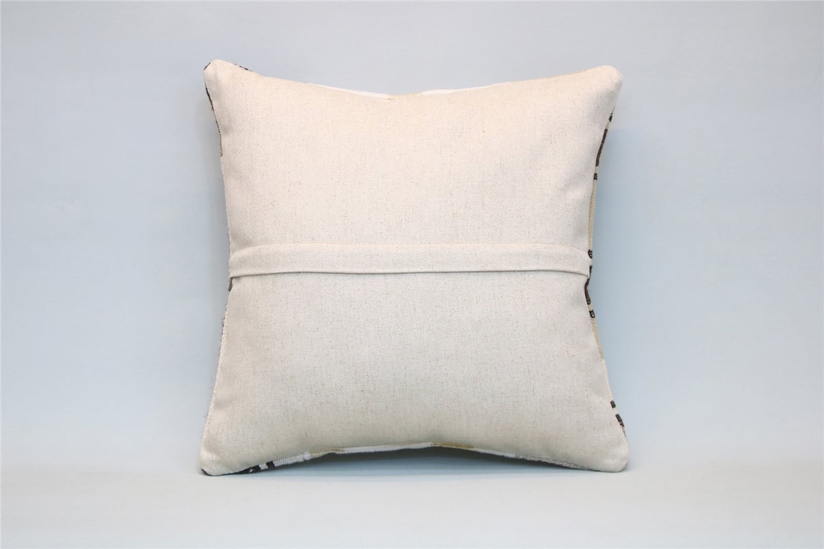 16x16 feet (40x40 cm) Kilim Pillow