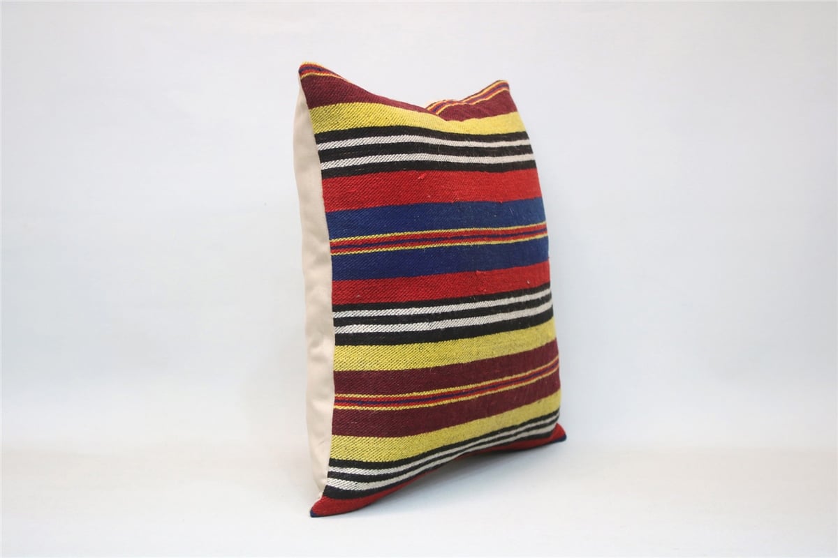 16x16 feet (40x40 cm) Kilim Pillow