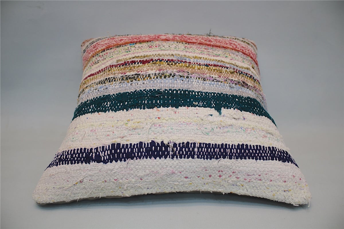 16x16 feet (40x40 cm) Kilim Pillow