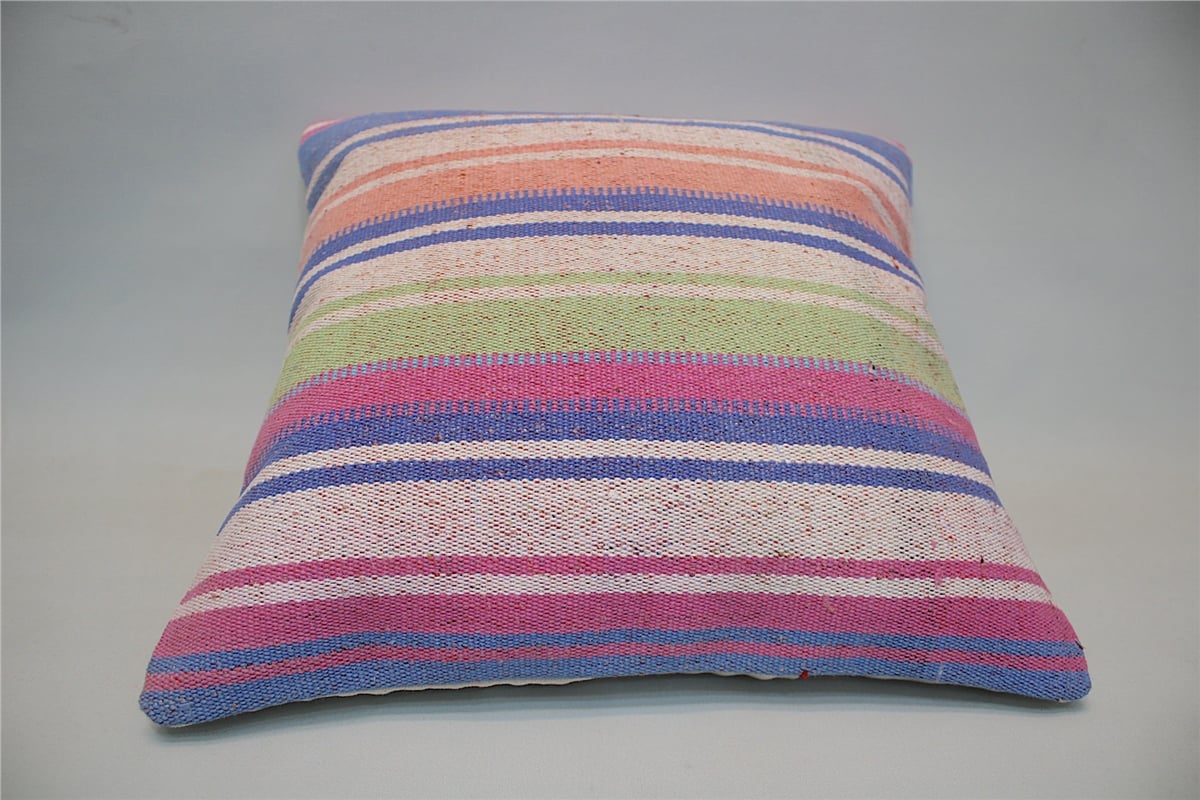 16x16 feet (40x40 cm) Kilim Pillow