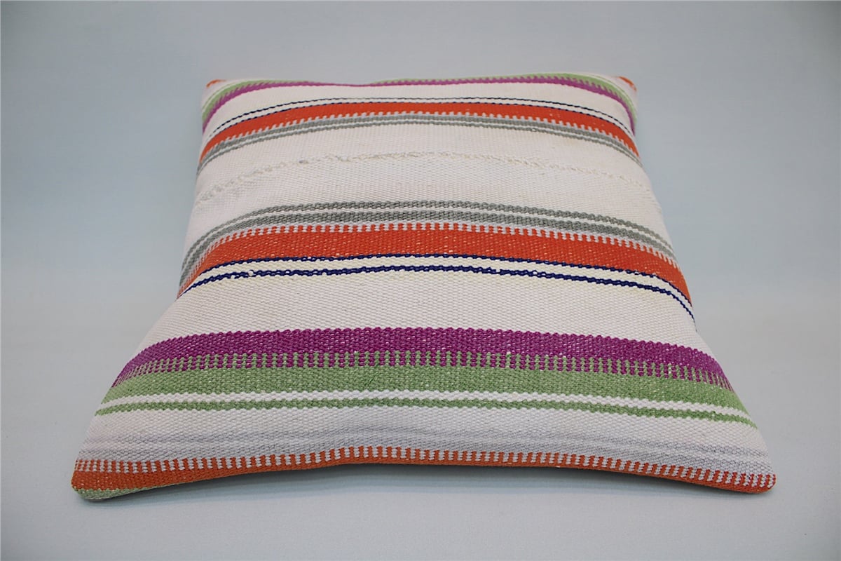 16x16 feet (40x40 cm) Kilim Pillow