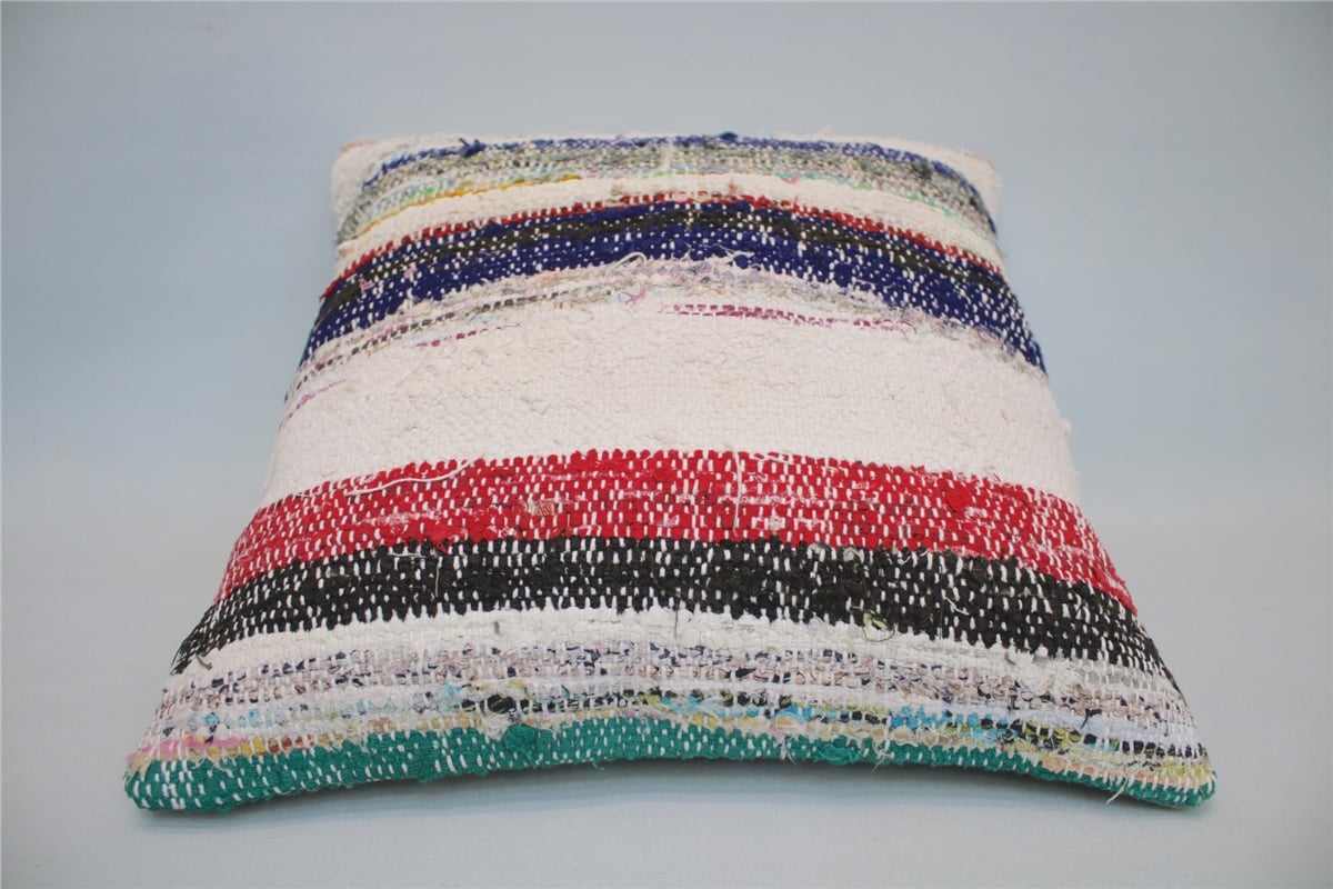 16x16 feet (40x40 cm) Kilim Pillow