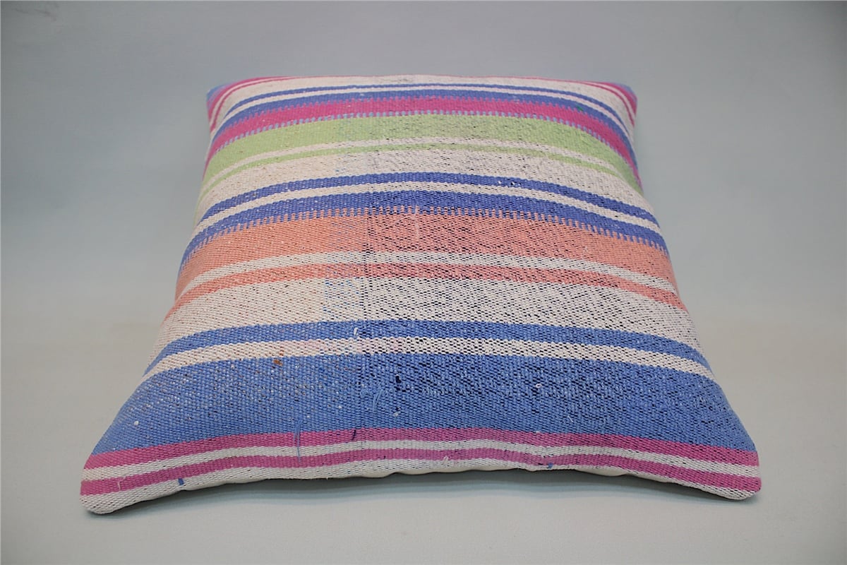 16x16 feet (40x40 cm) Kilim Pillow
