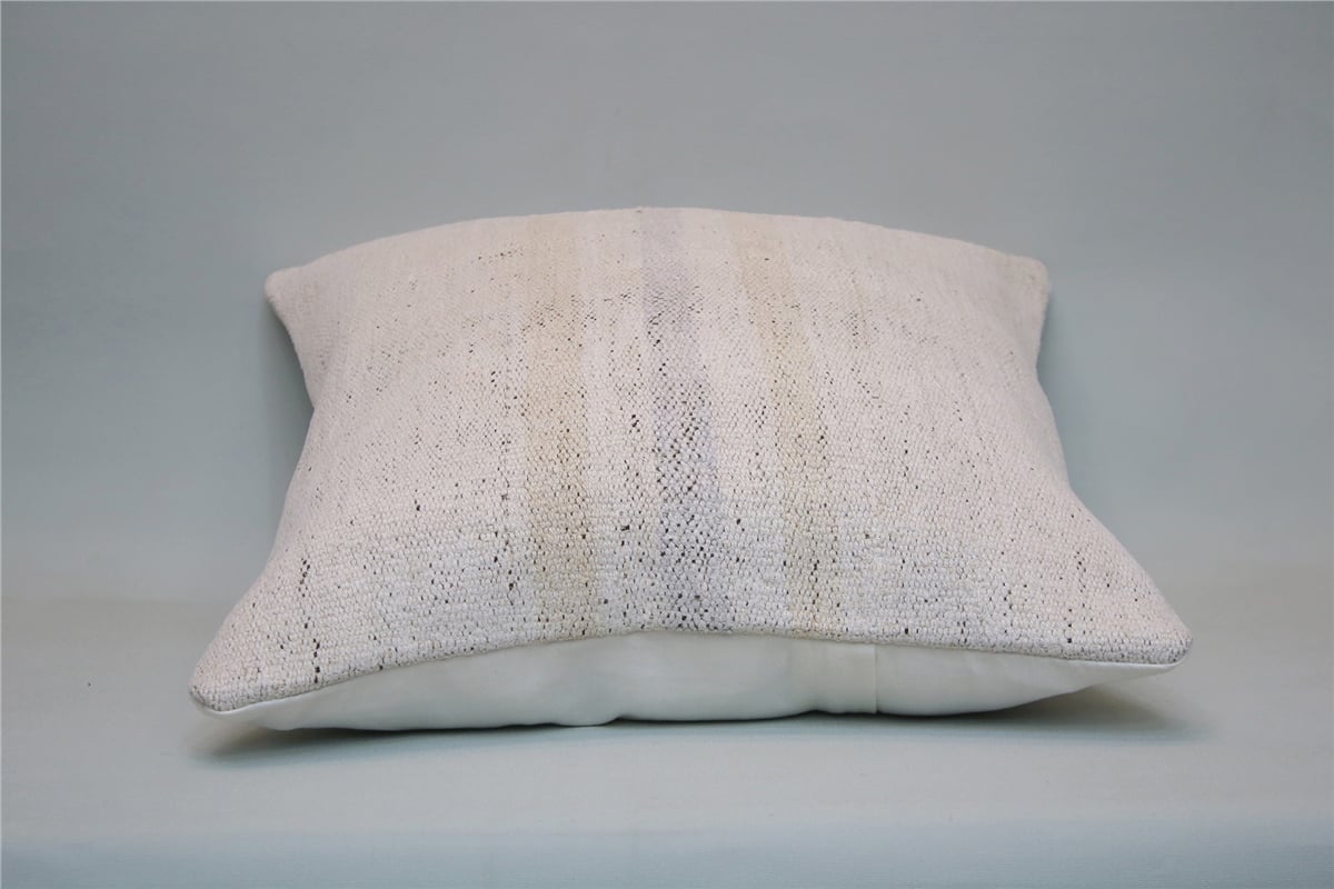 16x16 feet (40x40 cm) Kilim Pillow