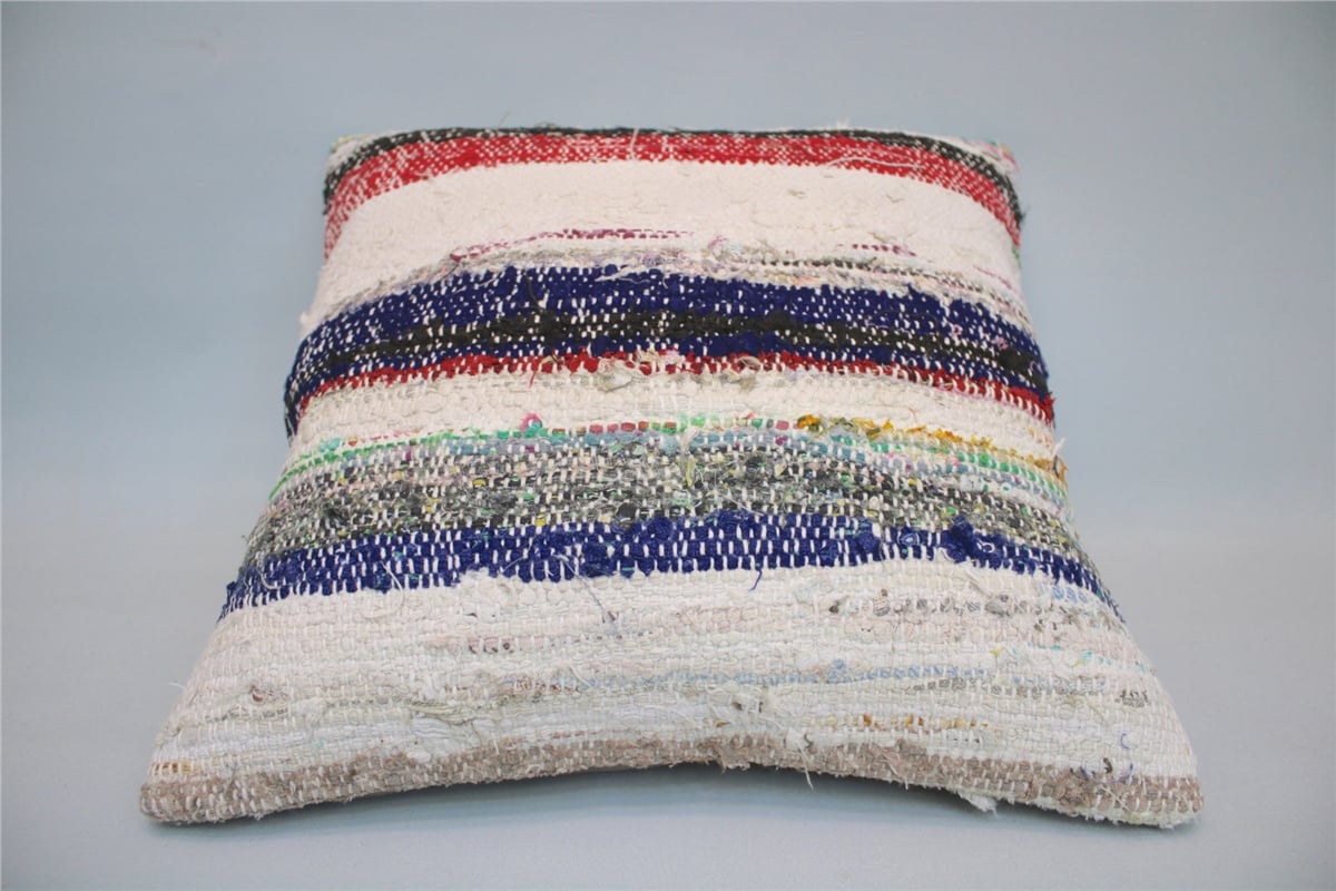 16x16 feet (40x40 cm) Kilim Pillow