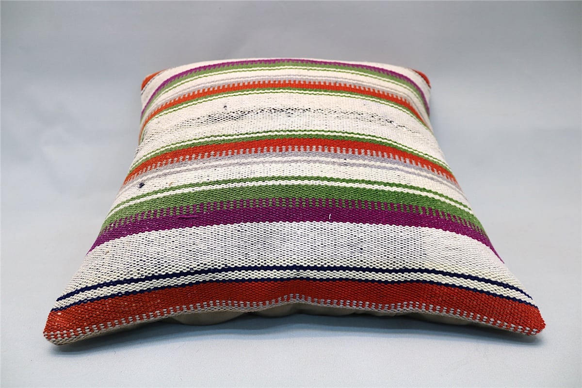 16x16 feet (40x40 cm) Kilim Pillow