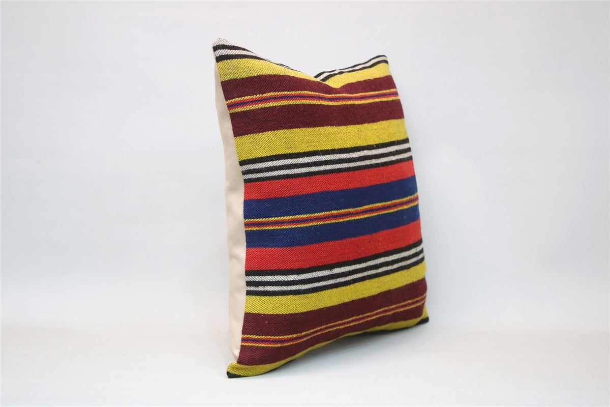 16x16 feet (40x40 cm) Kilim Pillow
