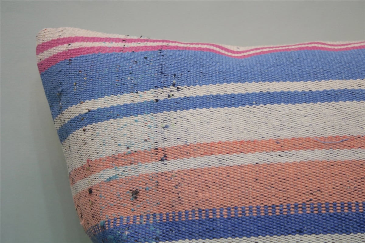 16x16 feet (40x40 cm) Kilim Pillow