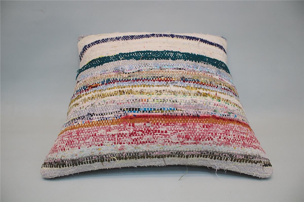 16x16 feet (40x40 cm) Kilim Pillow