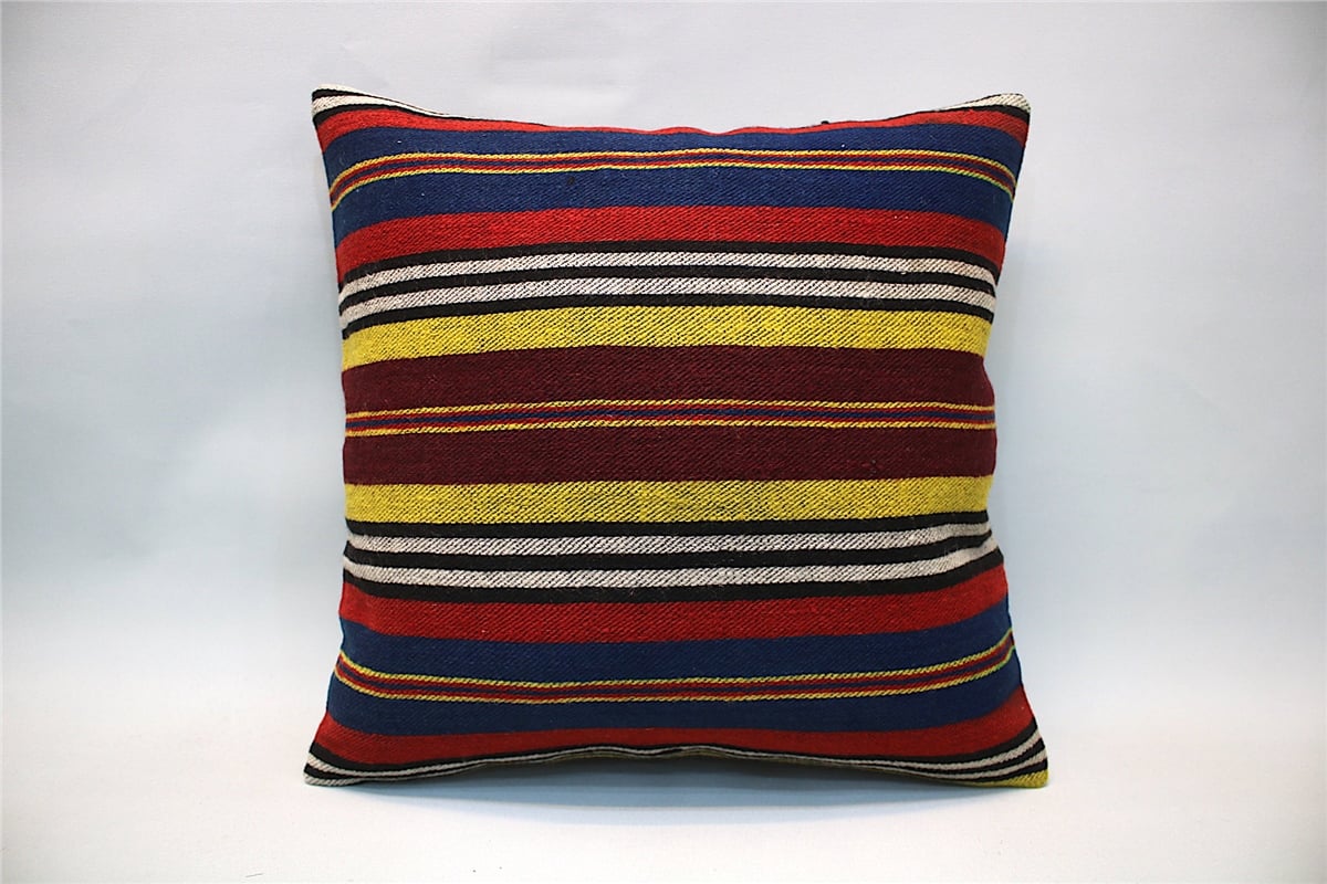 16x16 feet (40x40 cm) Kilim Pillow