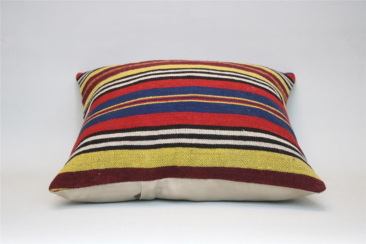 16x16 feet (40x40 cm) Kilim Pillow