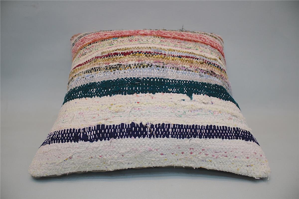 16x16 feet (40x40 cm) Kilim Pillow