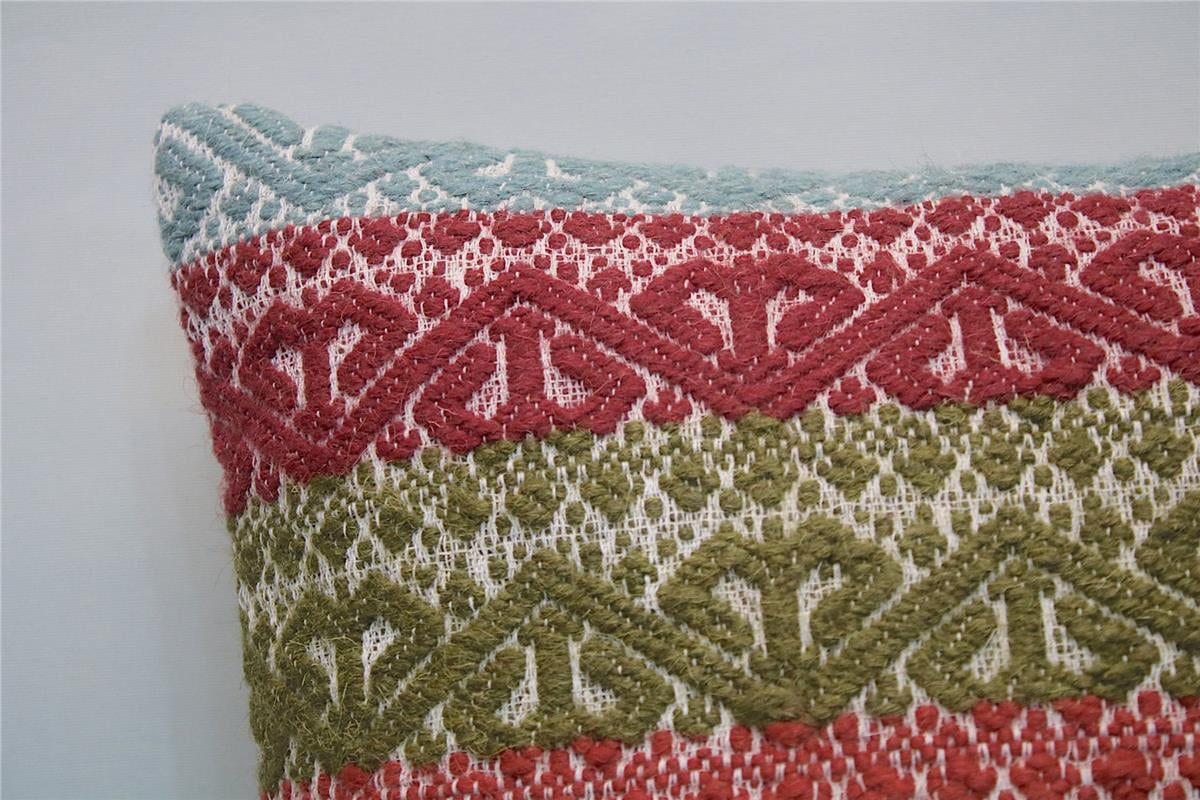 16x16 feet (40x40 cm) Kilim Pillow