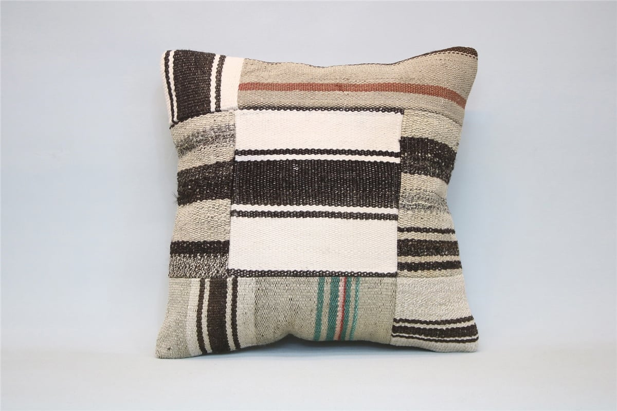 16x16 feet (40x40 cm) Kilim Pillow