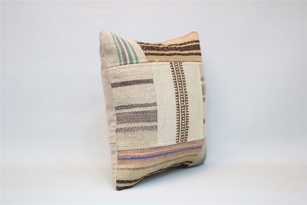 16x16 feet (40x40 cm) Kilim Pillow