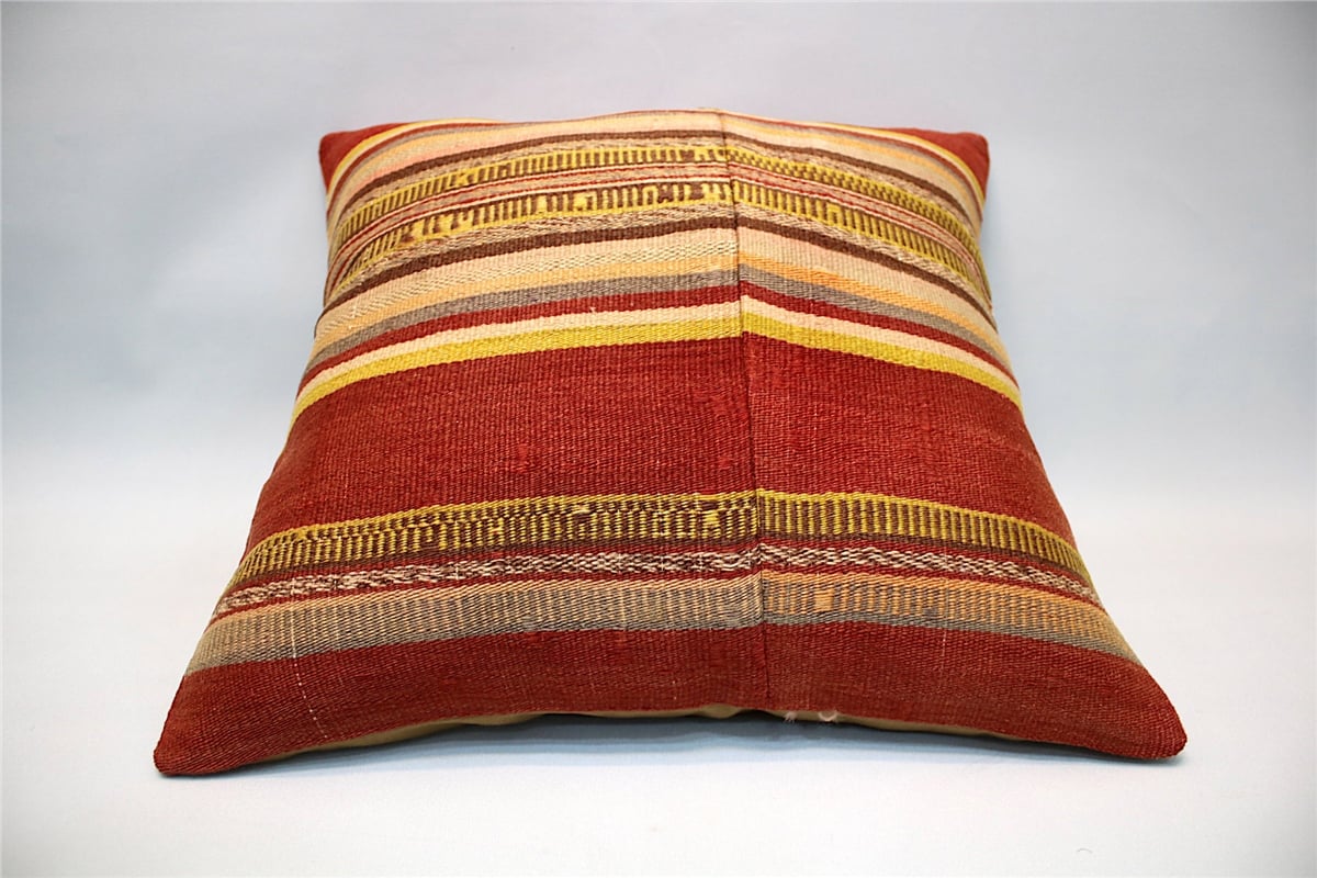 16x16 feet (40x40 cm) Kilim Pillow