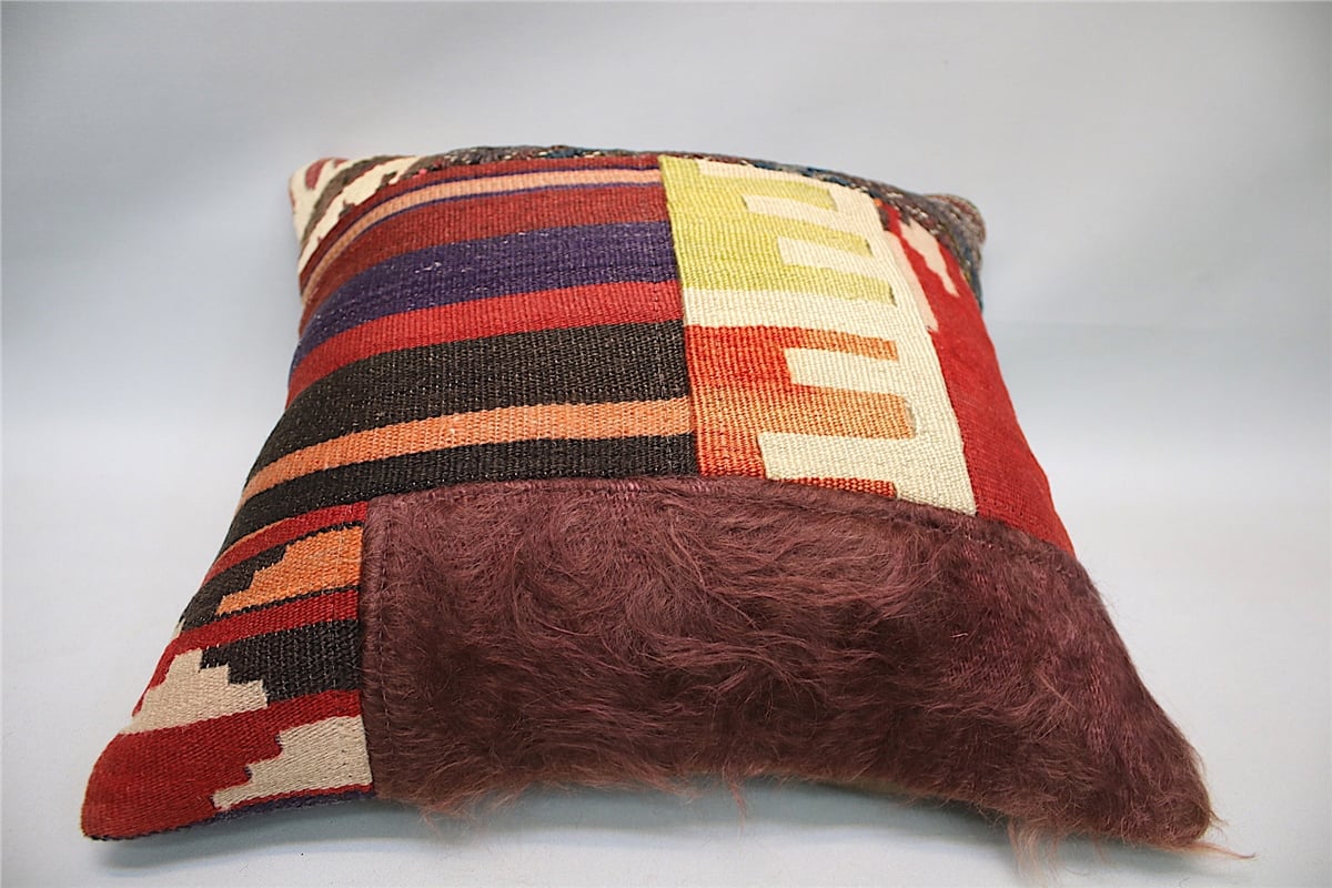 16x16 inches (40x40 cm) Kilim Pillow