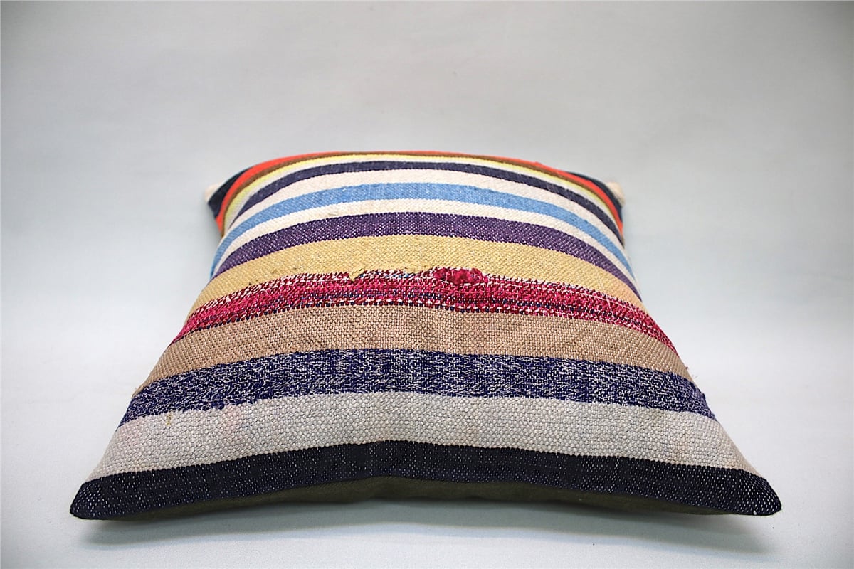 16x16 inches (40x40 cm) Kilim Pillow