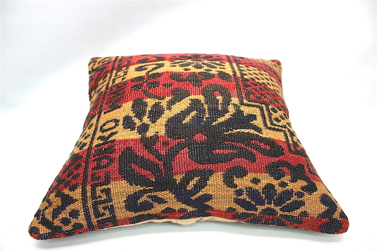16x16 inches (40x40 cm) Kilim Pillow
