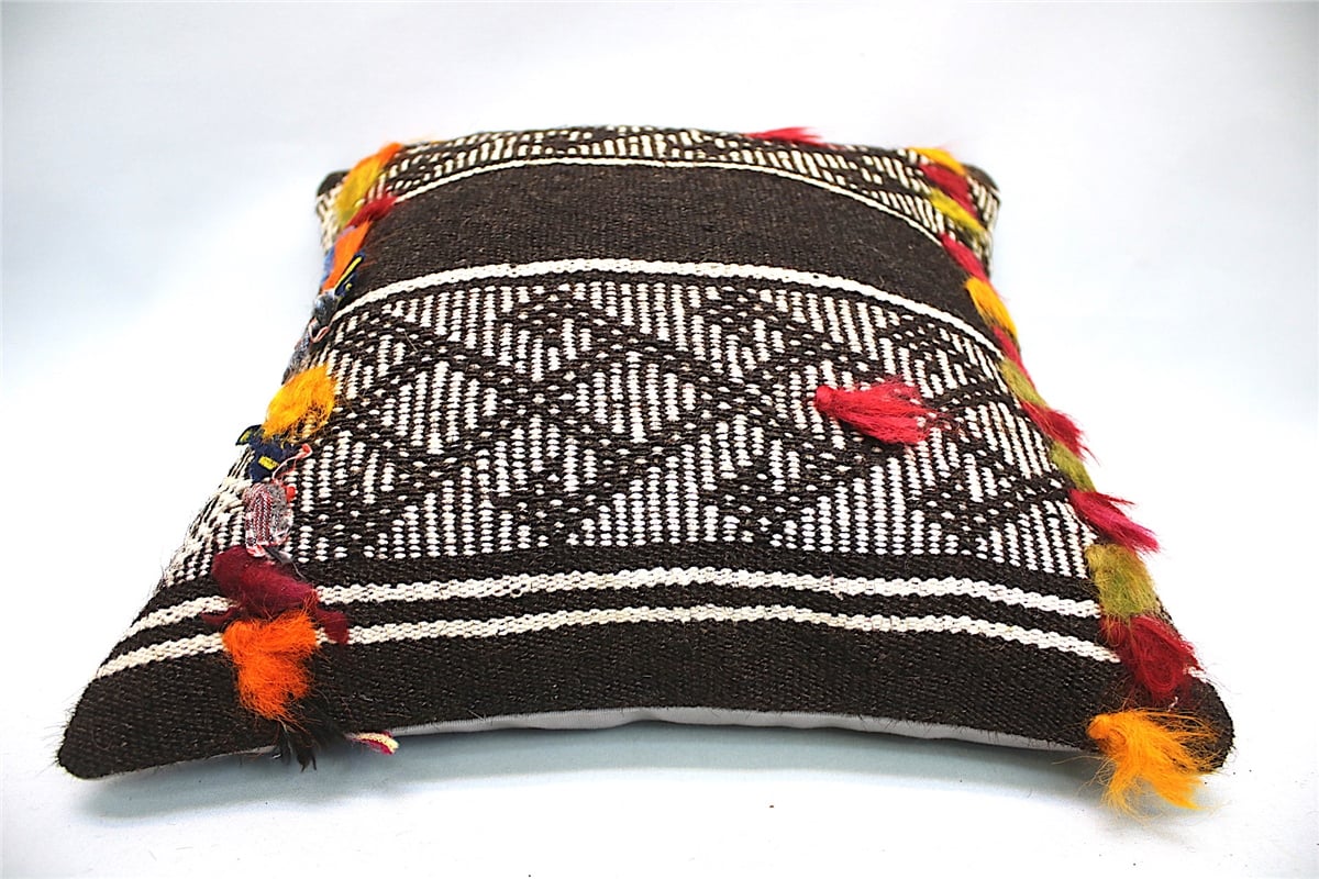 16x16 inches (40x40 cm) Kilim Pillow