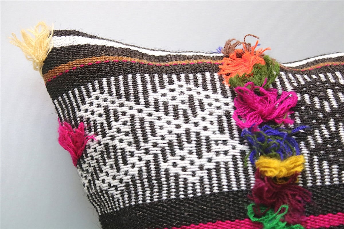 16x16 inches (40x40 cm) Kilim Pillow