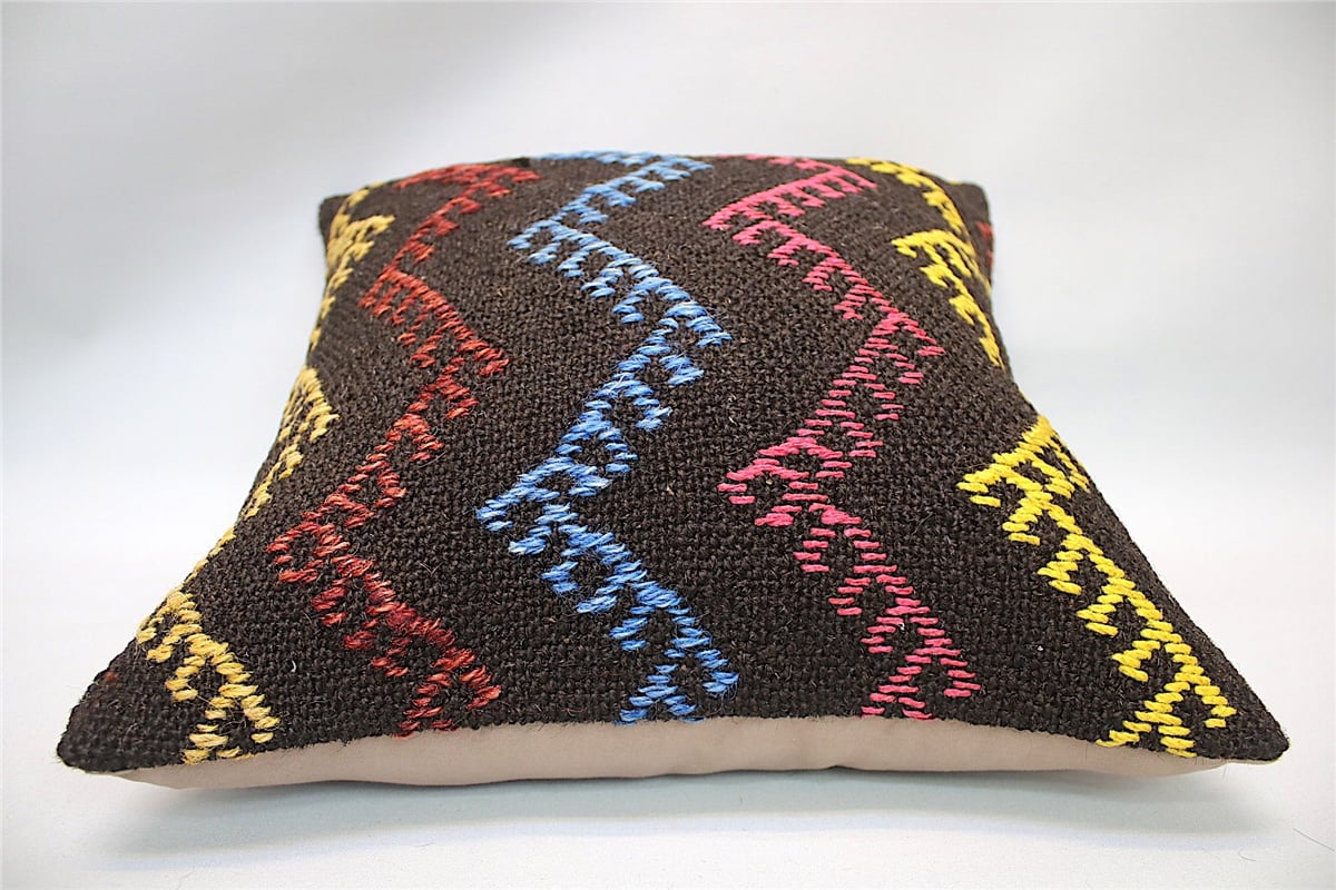16x16 inches (40x40 cm) Kilim Pillow