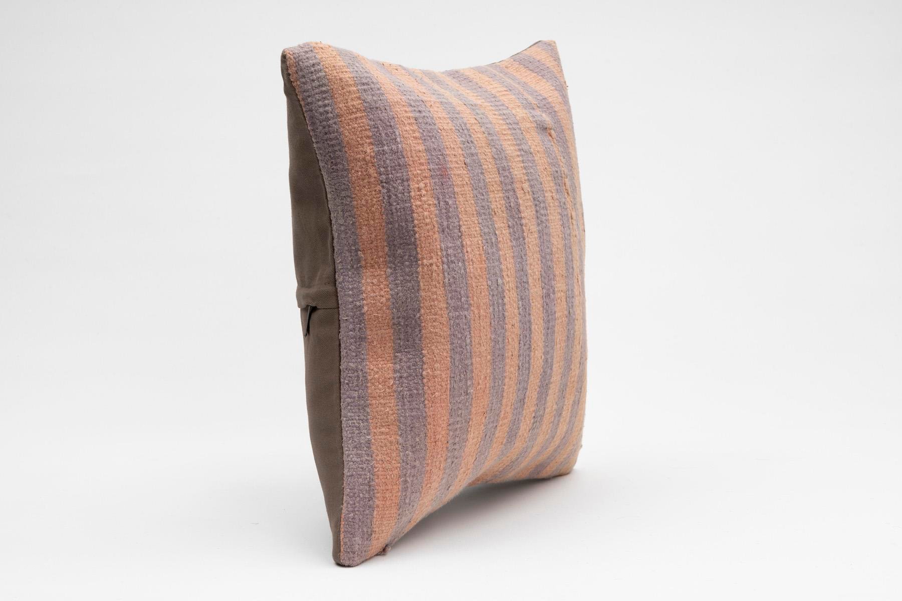 16''16'' (40x40 cm) Kilim Pillows - Vintage Handmade Kilim Pillows - Vintage Handmade Kilim Rugs - It is 100% wool. Artistic and historical rugs. Old handwoven rugs.