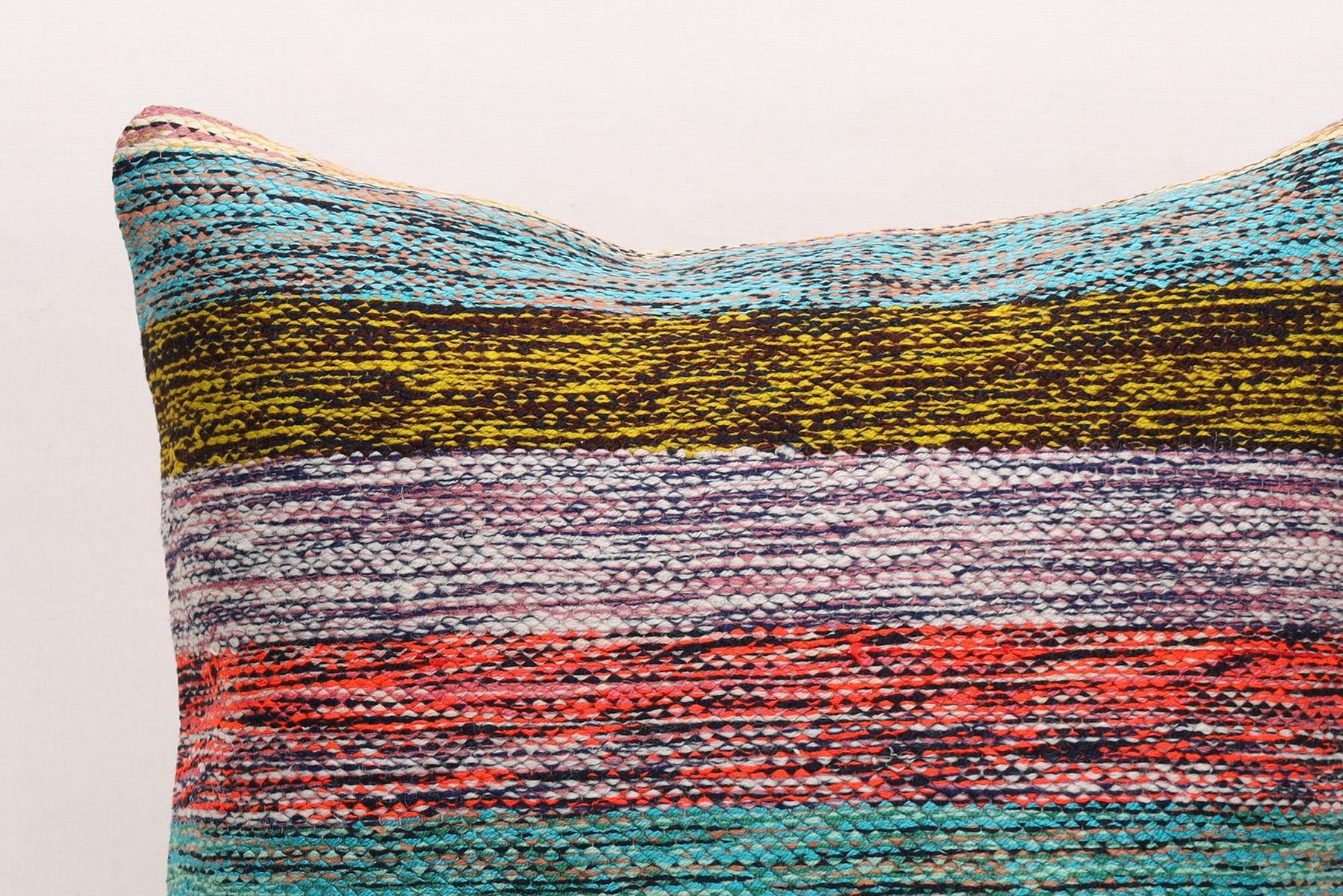 16''16'' (40x40 cm) Kilim Pillows - Vintage Handmade Kilim Pillows - Vintage Handmade Kilim Rugs - It is 100% wool. Artistic and historical rugs. Old handwoven rugs.