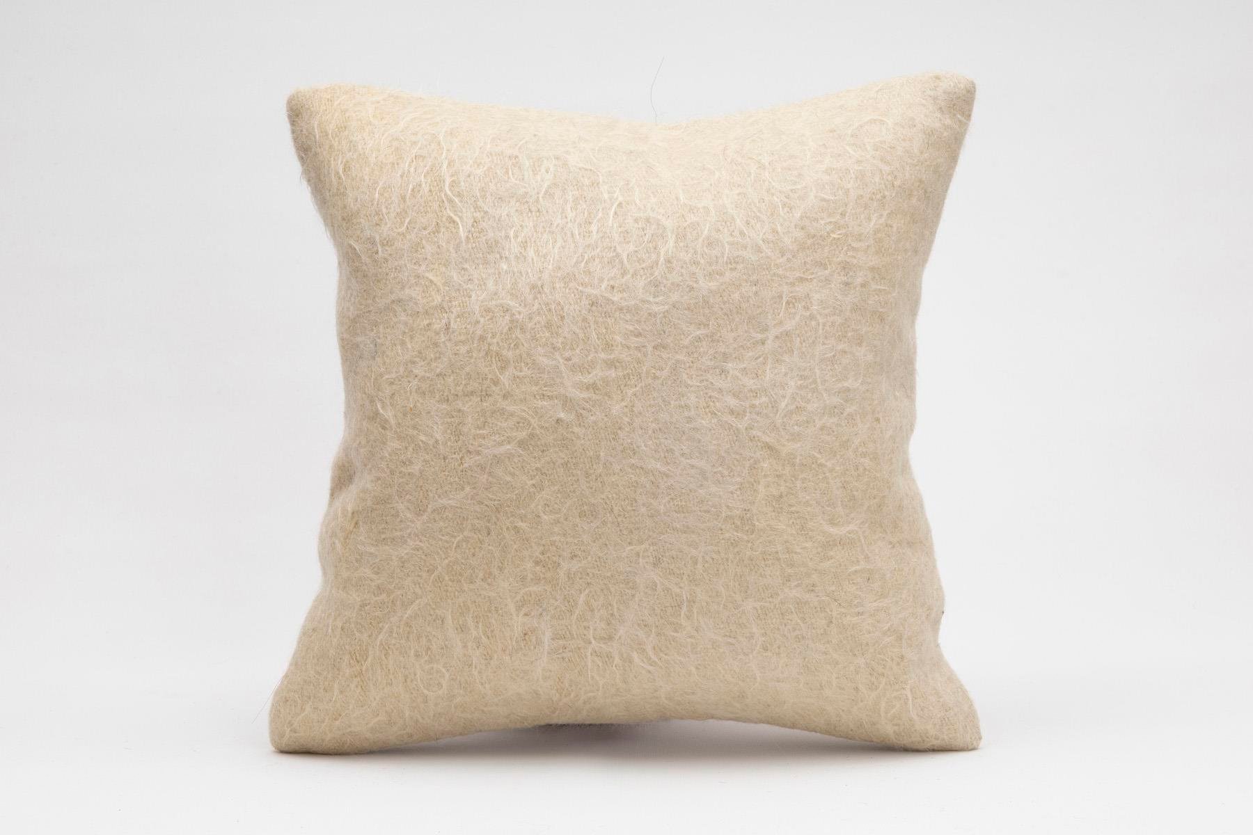 16''16'' (40x40 cm) Kilim Pillows - Vintage Handmade Kilim Pillows - Vintage Handmade Kilim Rugs - It is 100% wool. Artistic and historical rugs. Old handwoven rugs.