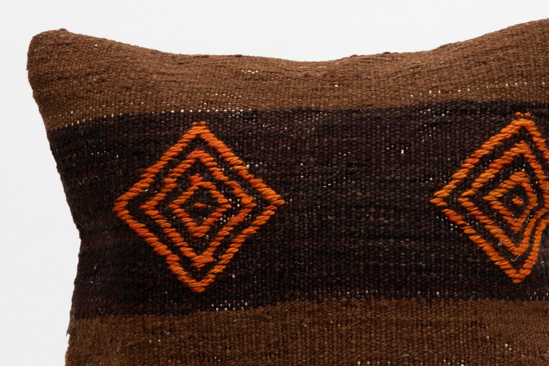 16''16'' (40x40 cm) Kilim Pillows - Vintage Handmade Kilim Pillows - Vintage Handmade Kilim Rugs - It is 100% wool. Artistic and historical rugs. Old handwoven rugs.