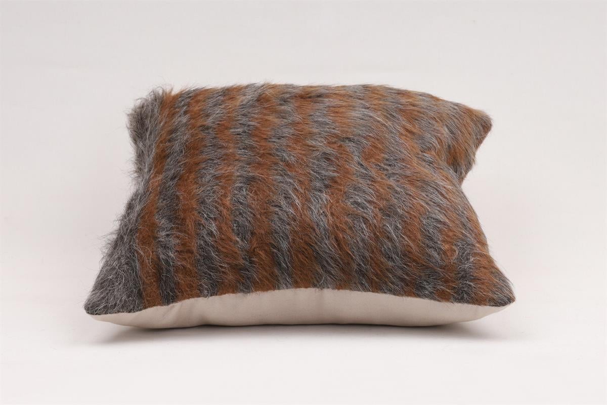 16''16'' (40x40 cm) Kilim Pillows - Vintage Handmade Kilim Pillows - Vintage Handmade Kilim Rugs - It is 100% wool. Artistic and historical rugs. Old handwoven rugs.