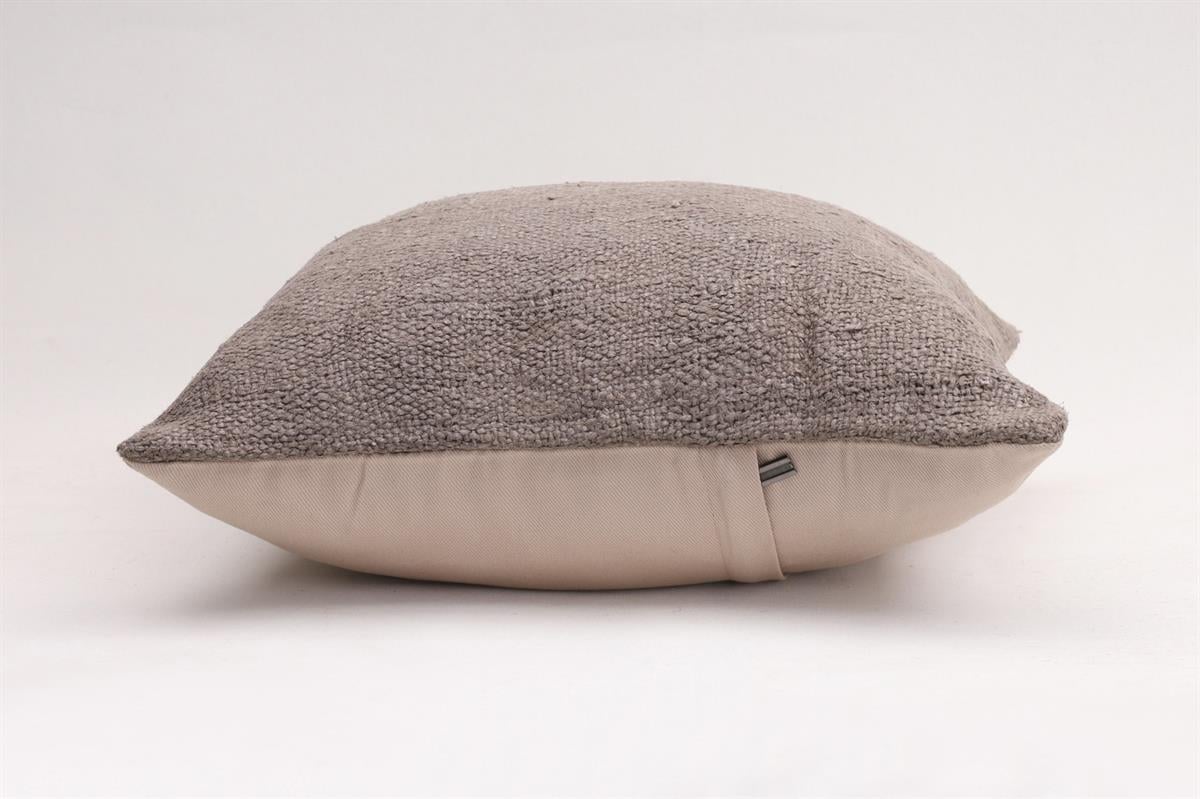 16''16'' (40x40 cm) Kilim Pillows - Vintage Handmade Kilim Pillows - Vintage Handmade Kilim Rugs - It is 100% wool. Artistic and historical rugs. Old handwoven rugs.