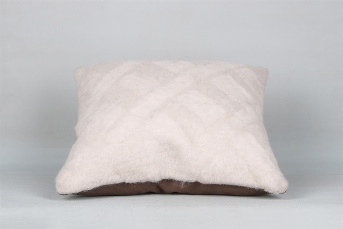 16''16'' (40x40 cm) Kilim Pillows - Vintage Handmade Kilim Pillows - Vintage Handmade Kilim Rugs - It is 100% wool. Artistic and historical rugs. Old handwoven rugs.