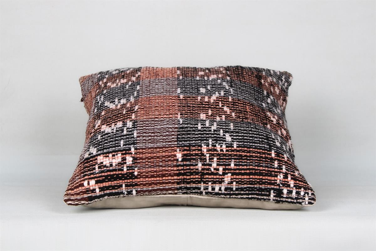 16''16'' (40x40 cm) Kilim Pillows - Vintage Handmade Kilim Pillows - Vintage Handmade Kilim Rugs - It is 100% wool. Artistic and historical rugs. Old handwoven rugs.